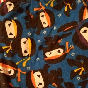 Lularoe OS leggings ninjas